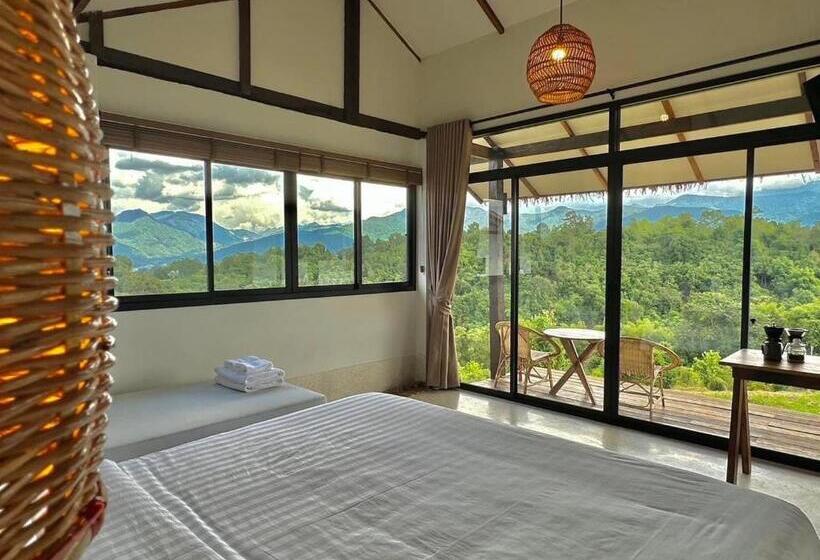 Utopua Resort ยูโทปัวว์ รีสอร์ท