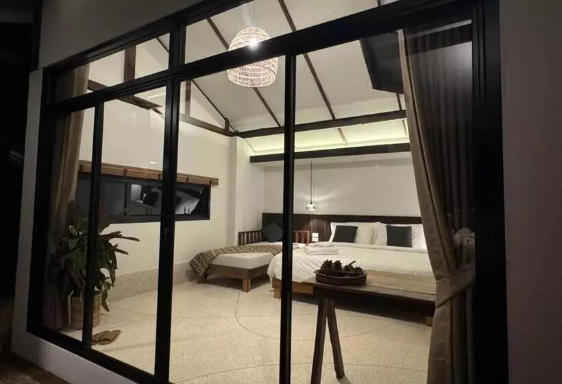 Utopua Resort ยูโทปัวว์ รีสอร์ท