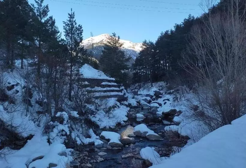 Albergue Tritón   Villanúa