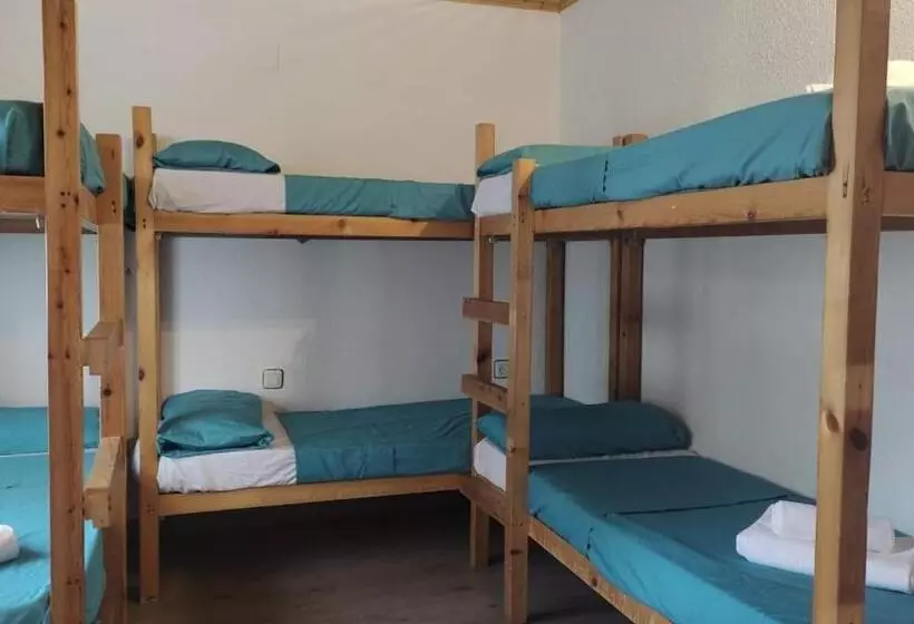 Albergue Tritón   Villanúa