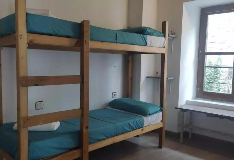 Albergue Tritón   Villanúa