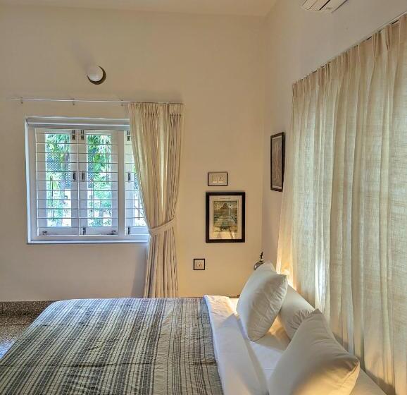 تختخواب و صبحانه Fouzdar House By Luxunlock Private Villas