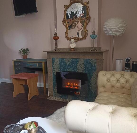 Bed and Breakfast Mas Des 2 Paons