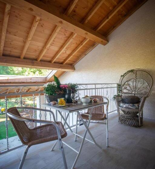 Bed and Breakfast Mas Des 2 Paons