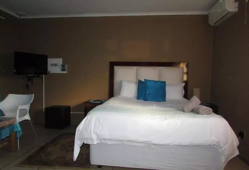 Aamiaismajoitus (B&B) Mokopane At Kioma Guest House