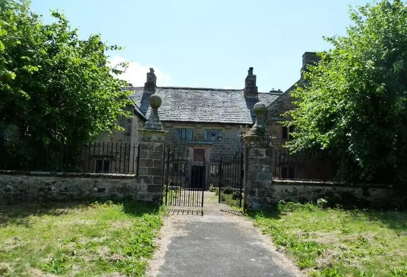 ベッドアンドブレックファースト The Great Hall