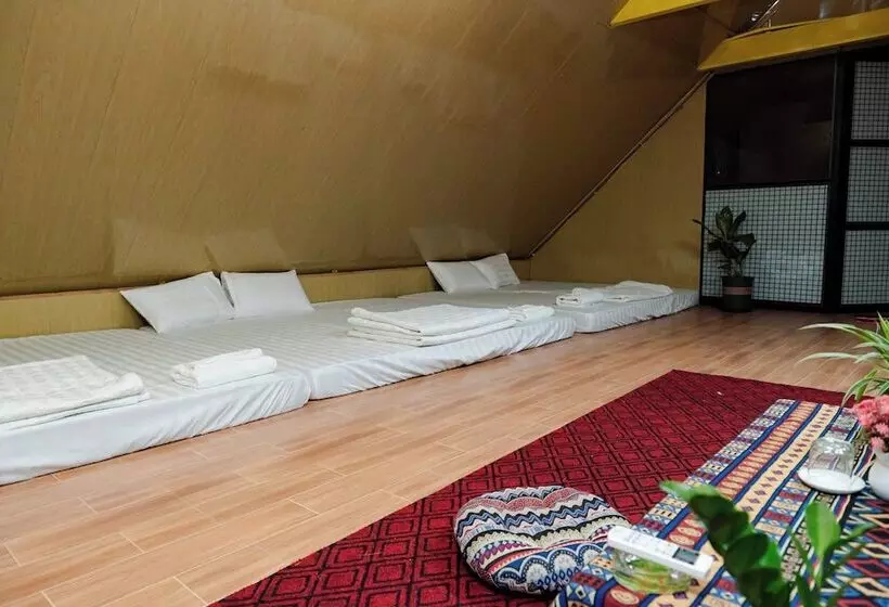 تختخواب و صبحانه Wind S House Ha Giang