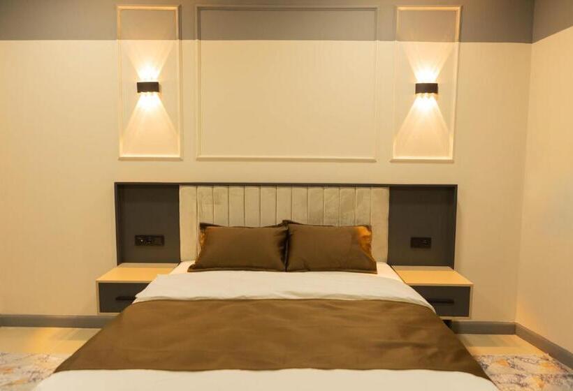 City Night Suites & Hotels