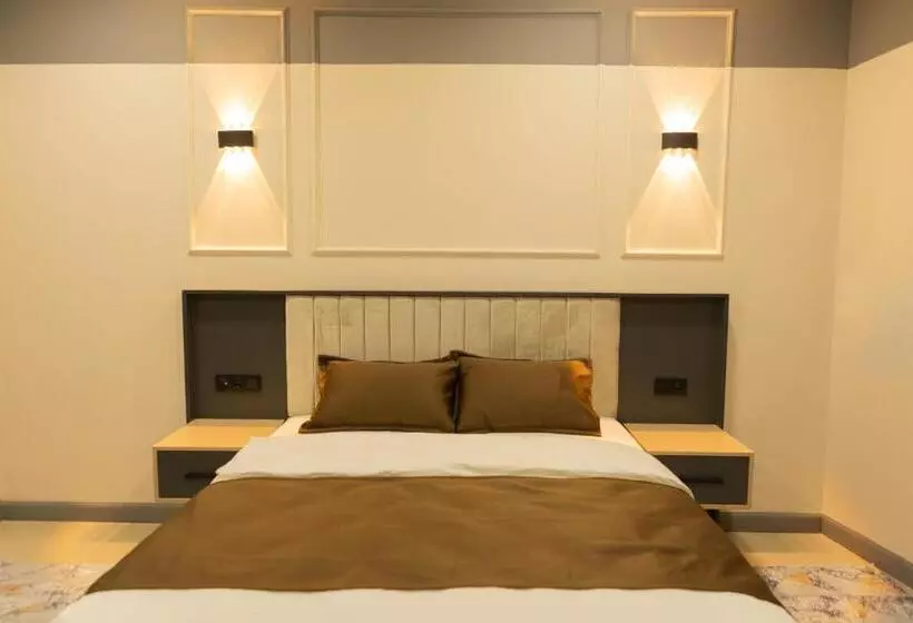 City Night Suites & Hotels