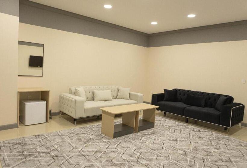 City Night Suites & Hotels