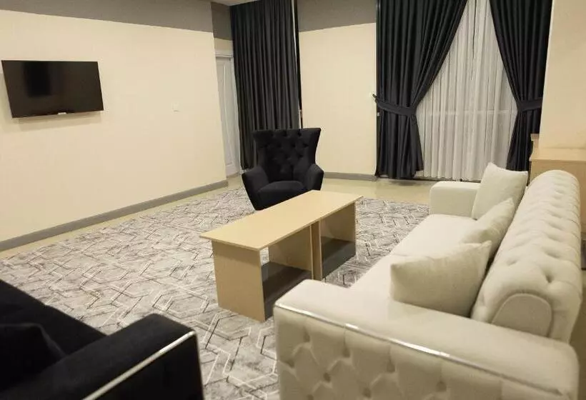 City Night Suites & Hotels