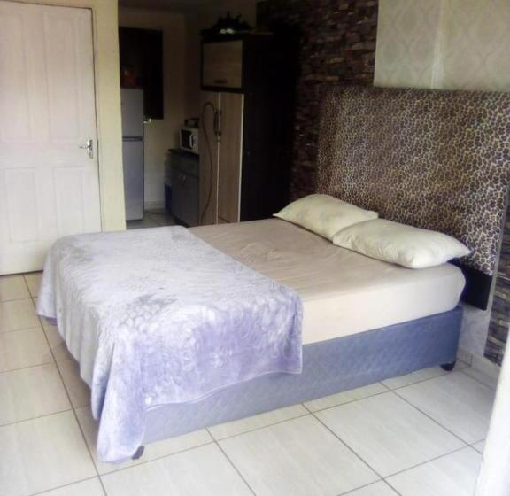 Ecos Platinum Contractors B&b