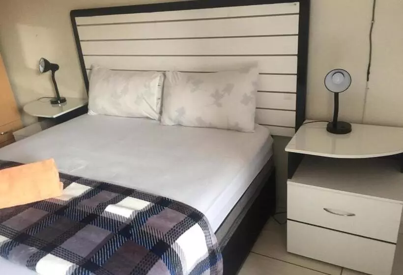 Ecos Platinum Contractors B&b