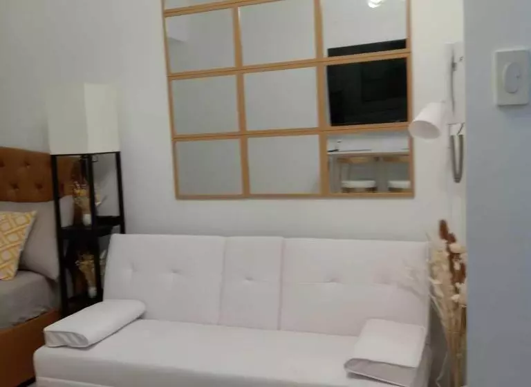 Gk S Condotel