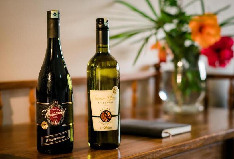 בית מלון כפרי Domiya Estate Ltd