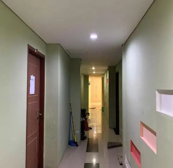 ホテル Oyo 93145 Pondok Alam Syariah