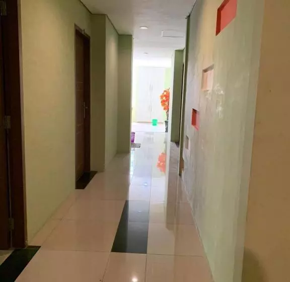 ホテル Oyo 93145 Pondok Alam Syariah