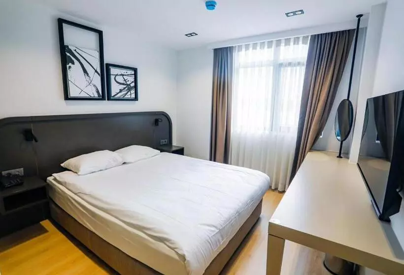 Hotelli Park Demi̇rkapi