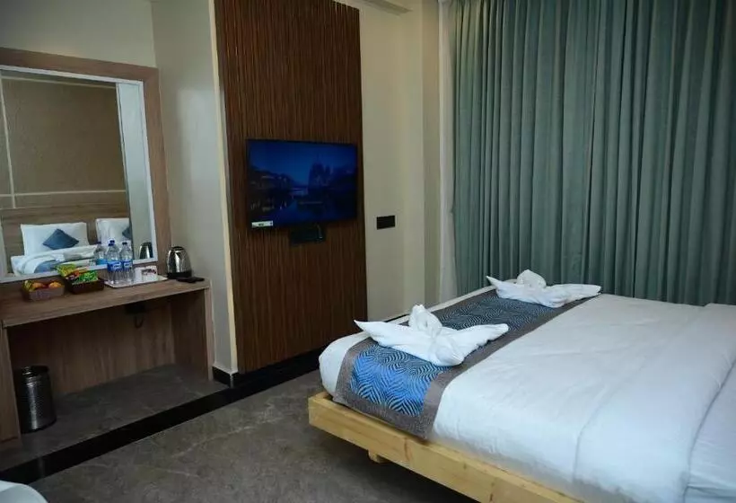 هتل Pipul Ocean View Resort