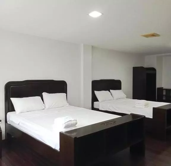 ホテル Playa Alba Beach Front And Resort