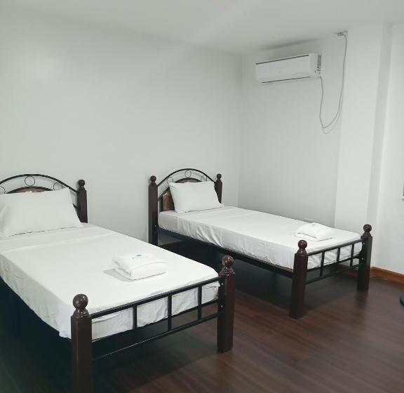 호텔 Playa Alba Beach Front And Resort