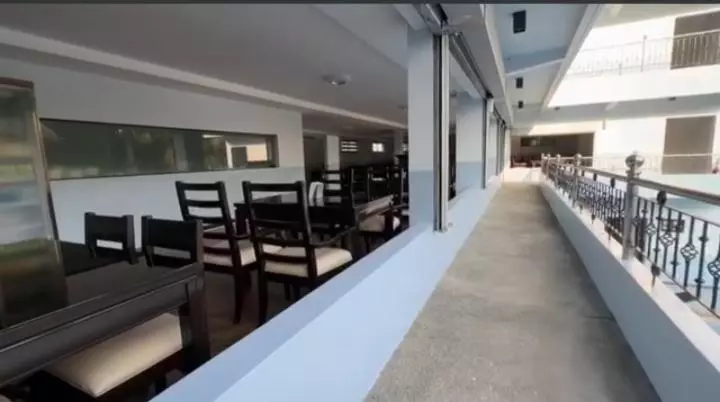 ホテル Playa Alba Beach Front And Resort