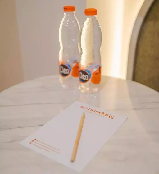 Hotelli Se.nandung Living And Space