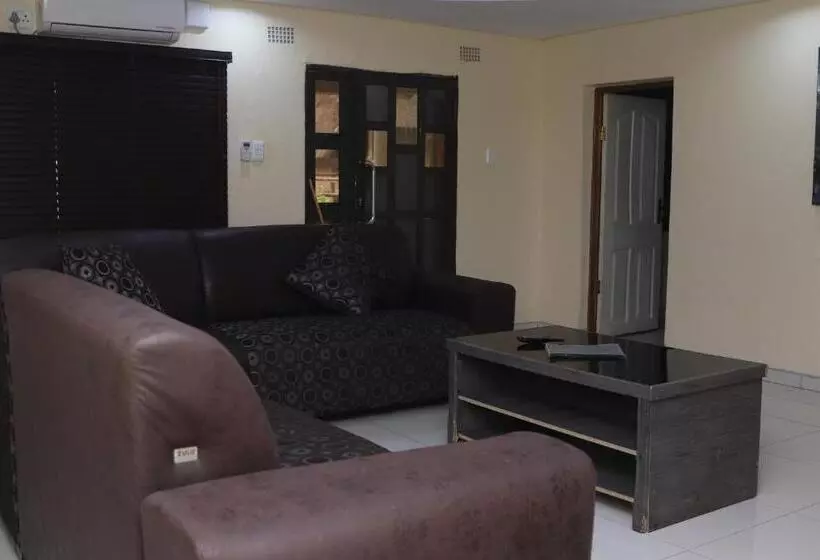 Hotelli The Galaxy Forest Lodge