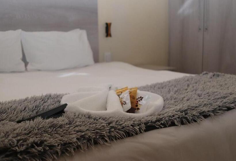 ホテル The Galaxy Forest Lodge