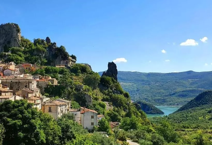 I 3 Falchi Bed & Breakfast