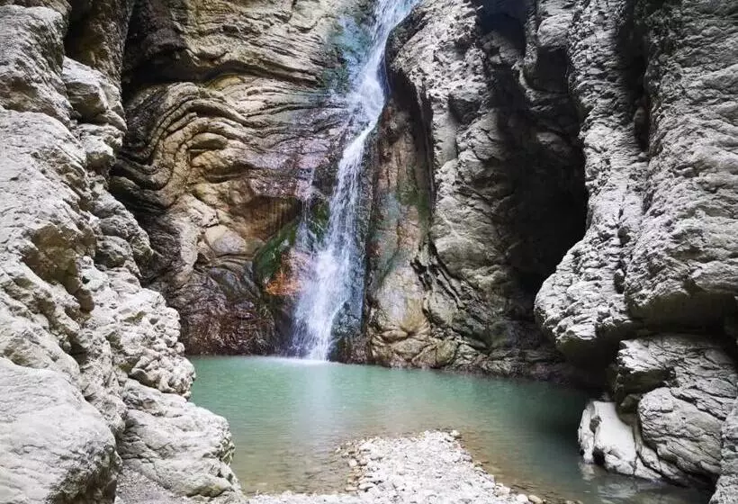 I 3 Falchi Bed & Breakfast