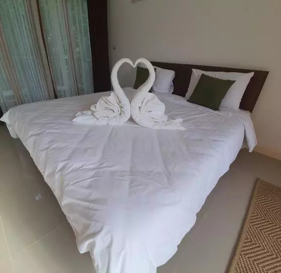 Luancharoen Home Resort Phuket