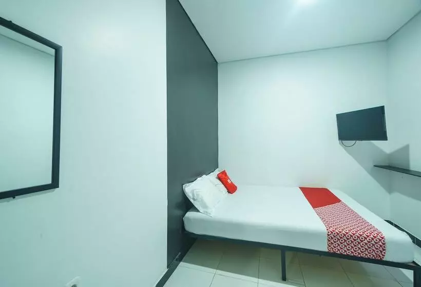 Oyo 93133 Hotel Moraja