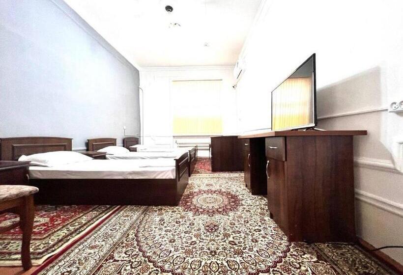 Pensionat Hello Hostel