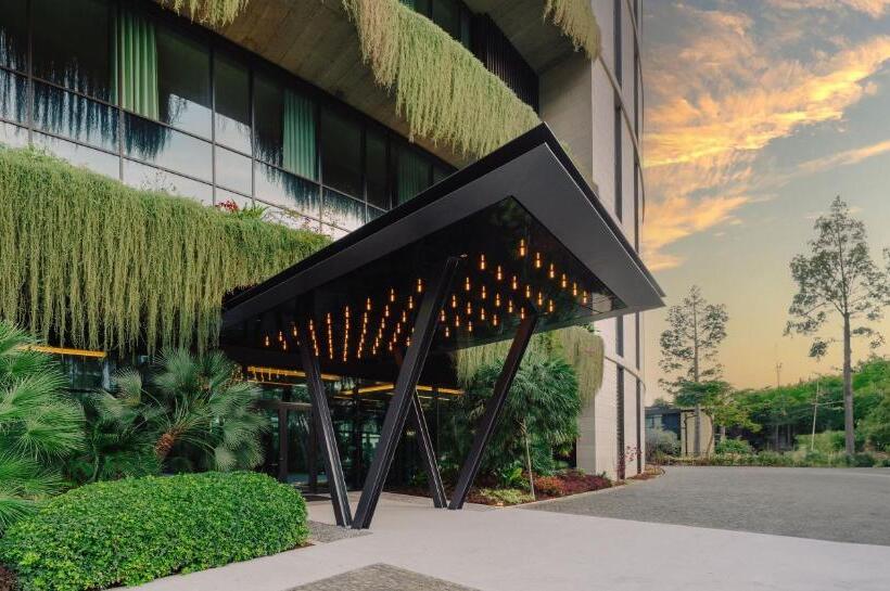 The Reserve, The Leading Hotels of The World Savoy Signature