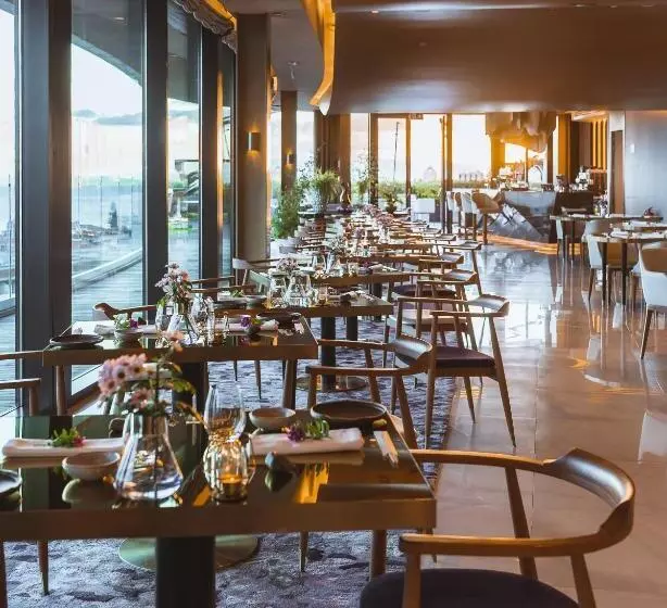 The Reserve, The Leading Hotels of The World Savoy Signature