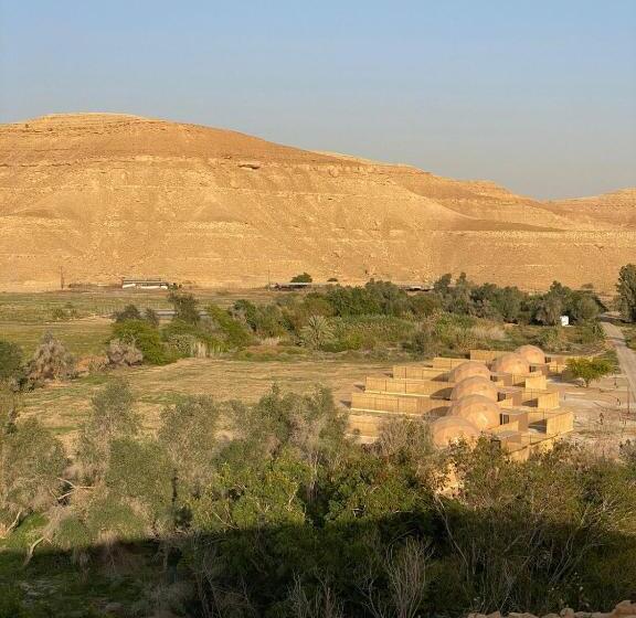 منتجع جلامبنغ   Glamping Resort