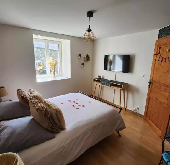 ベッドアンドブレックファースト Chambre D Hôte La Coquierrerie