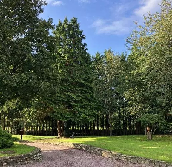 Aamiaismajoitus (B&B) Le Montesser