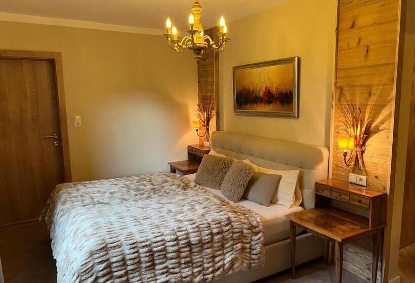 Ferienapartment Residenz Weisses Rössl Am See