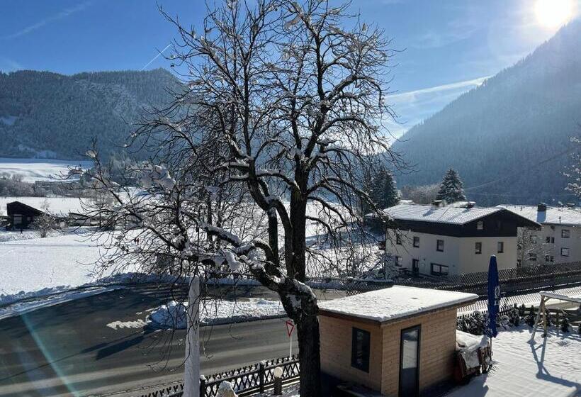 Ferienapartment Residenz Weisses Rössl Am See