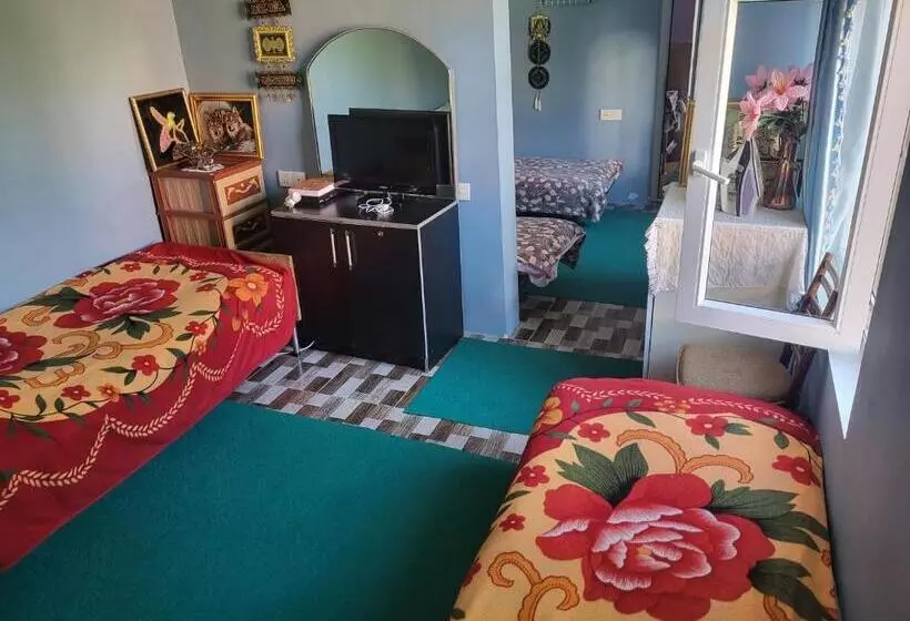 Gabala Garden Hostel