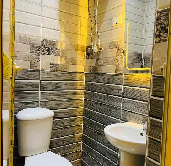 هتل کپسول Doctor House