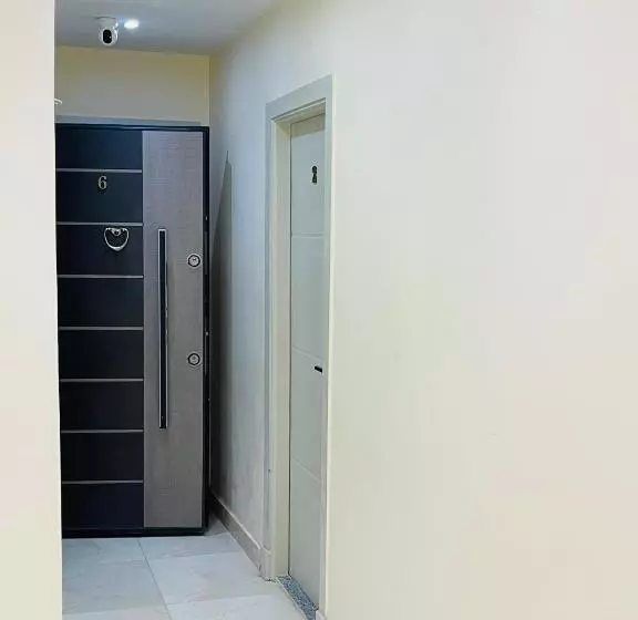 هتل کپسول Doctor House