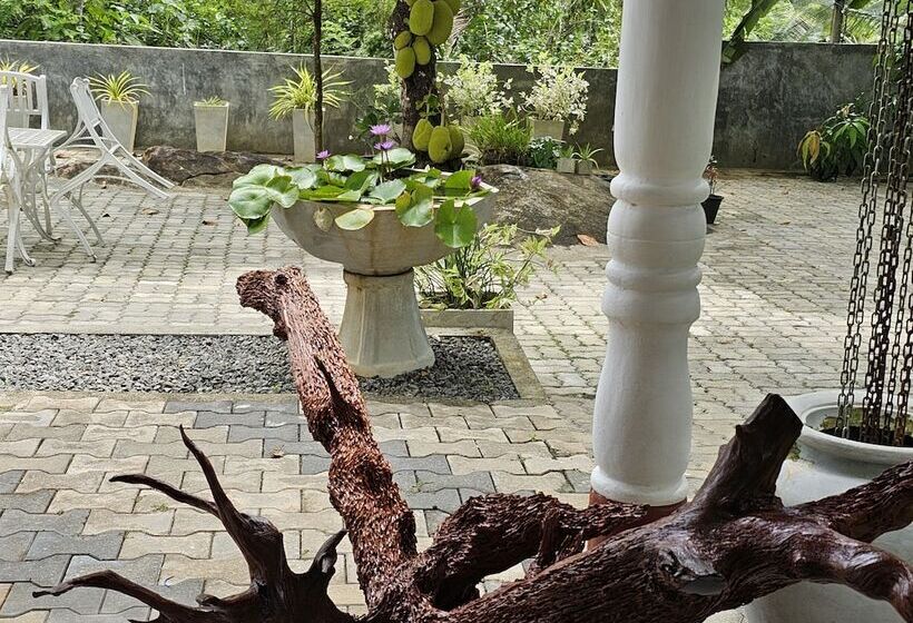 호텔 Ellakanda Nature Villa