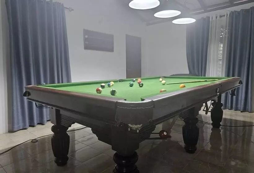 ホテル Ellakanda Nature Villa