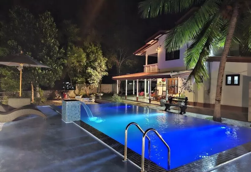 ホテル Ellakanda Nature Villa
