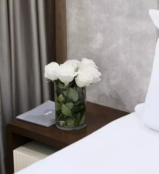 ホテル Great White