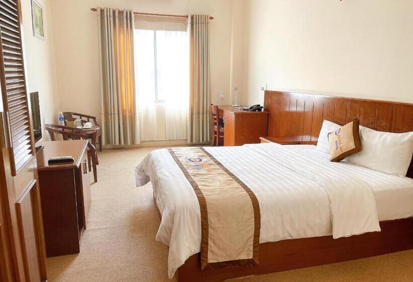 هتل Khách Sạn Hoàng Mai Dung Quất