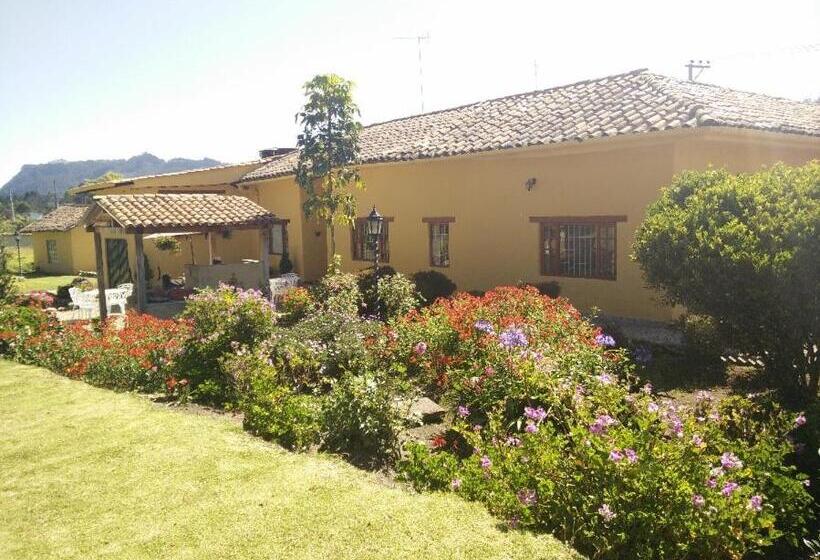 فندق La Franchesca